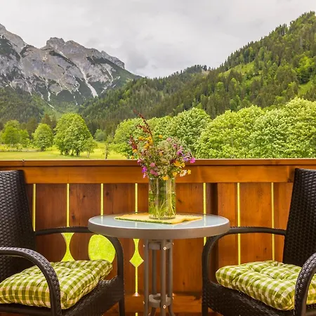 Alpen Appartements Oberlehengut Werfenweng Exterior photo